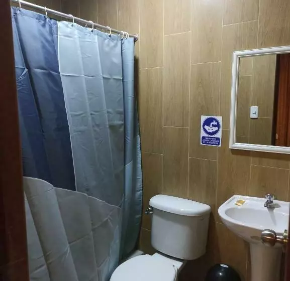 ホテル Alfonso Ugarte