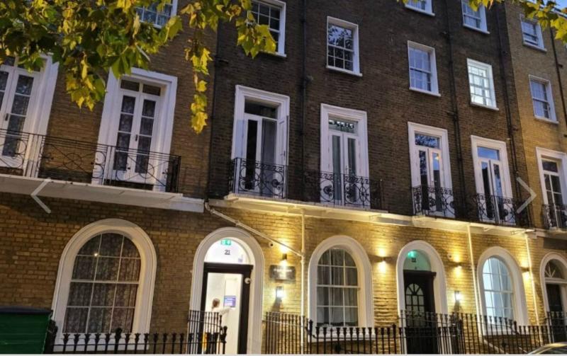 בית מלון כפרי Argyle Square