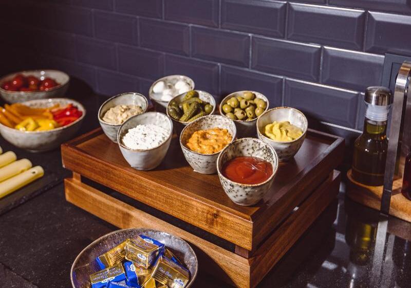 Hotel Libertas Elements Pure