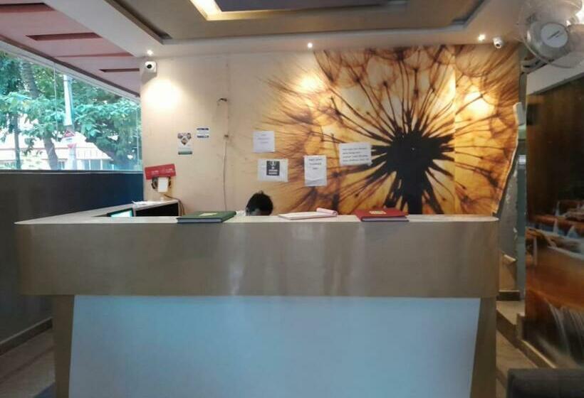 فندق Pmr1 By Wb Inn