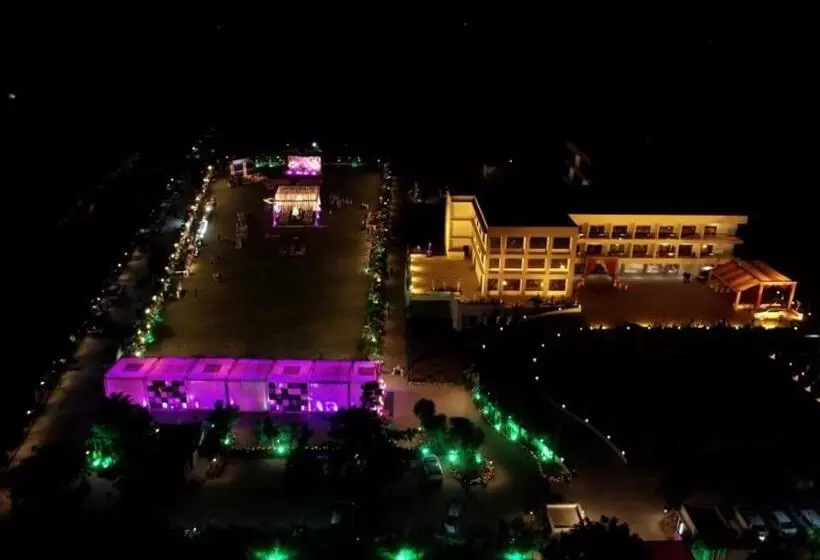 Hotelli Pride Resort & Convention Center Ranakpur Near Ranakpur Dam