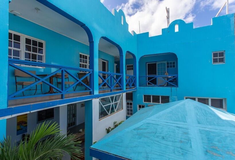 پانسیون Edwards Guesthouse