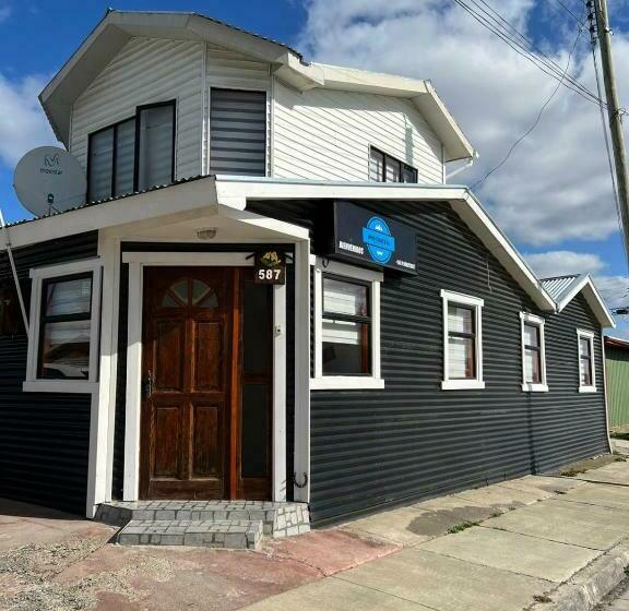 بنسيون Hostal B&b Coastal Natales