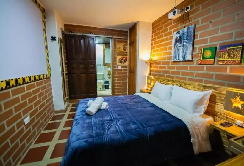 ペンション Le Chateau Guatape