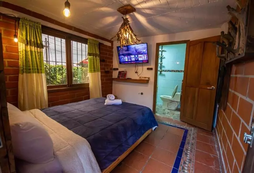 ペンション Le Chateau Guatape
