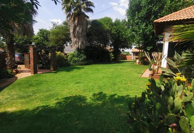 펜션 Sha Henné S Guesthouse