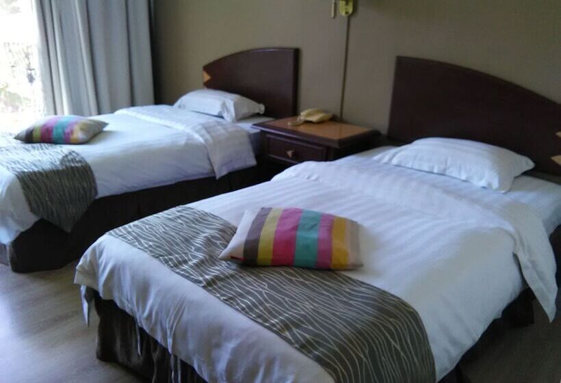 Otel Casuarina