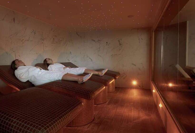 호텔 Hilton Southampton   Utilita Bowl