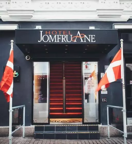 בית מלון כפרי Jomfru Ane