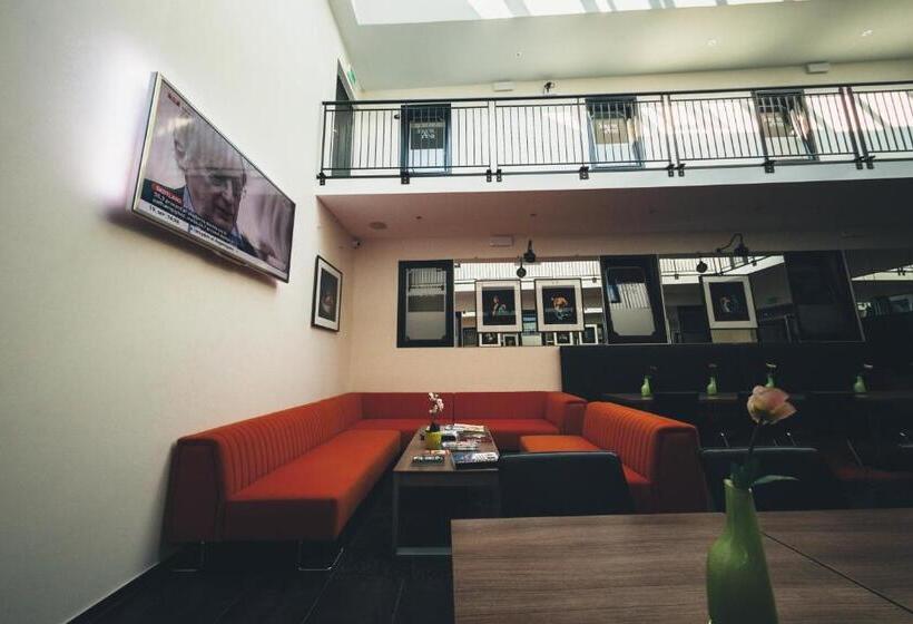 בית מלון כפרי Jomfru Ane