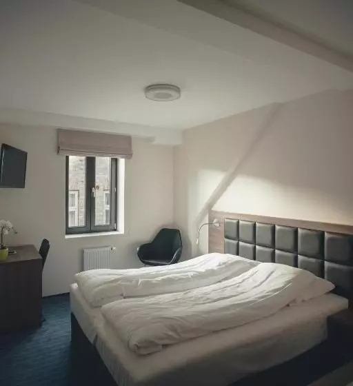 בית מלון כפרי Jomfru Ane