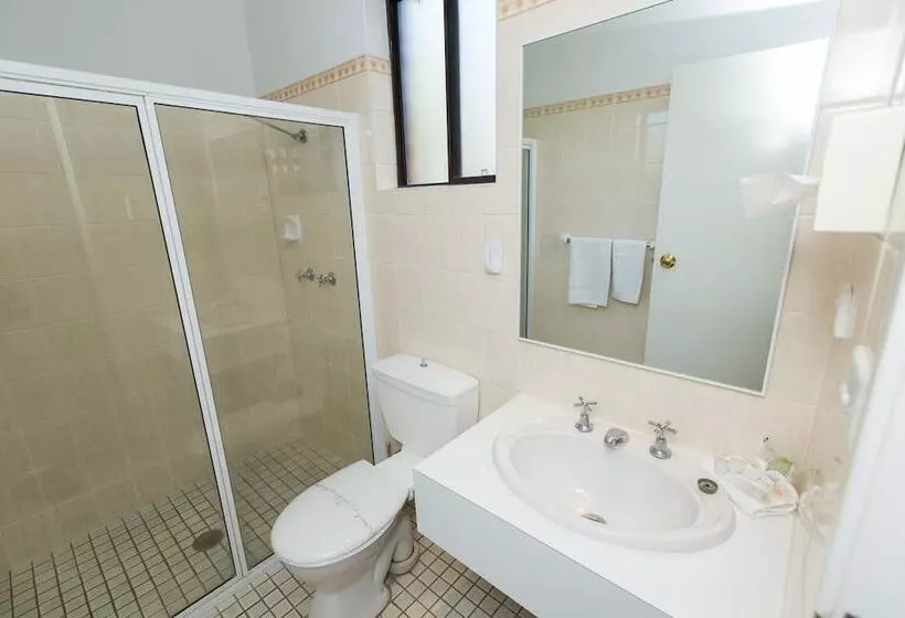 هتل Lincoln Cottage Motor Inn