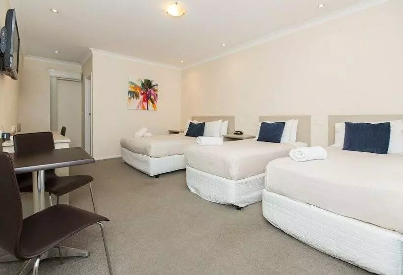 هتل Lincoln Cottage Motor Inn