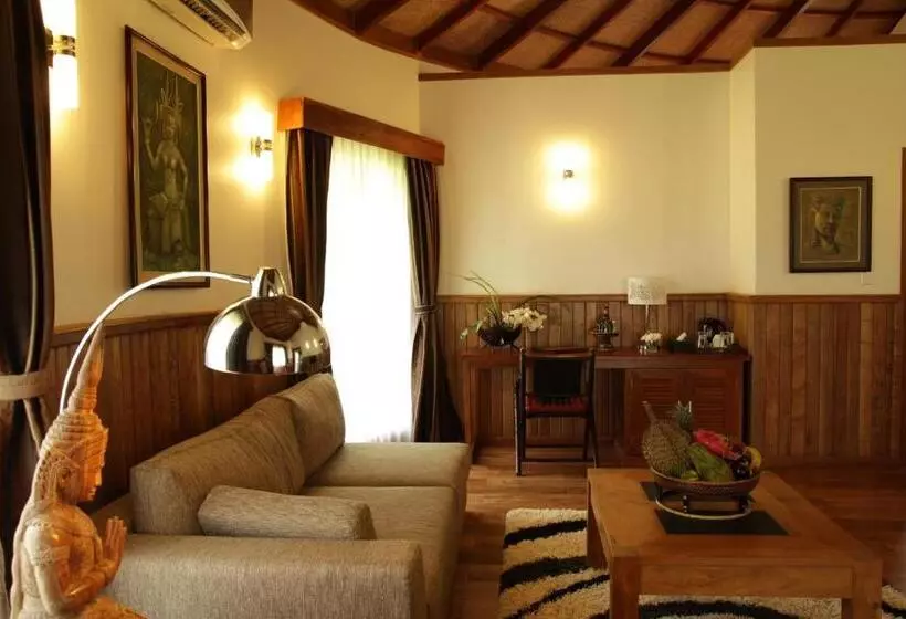 هتل Nataya Round House Coral Bay Resort