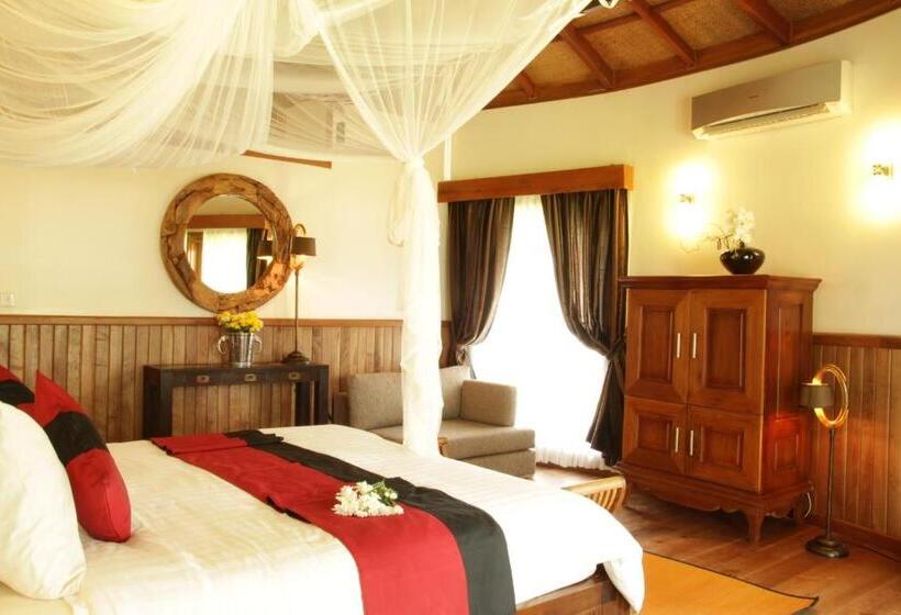 فندق Nataya Round House Coral Bay Resort