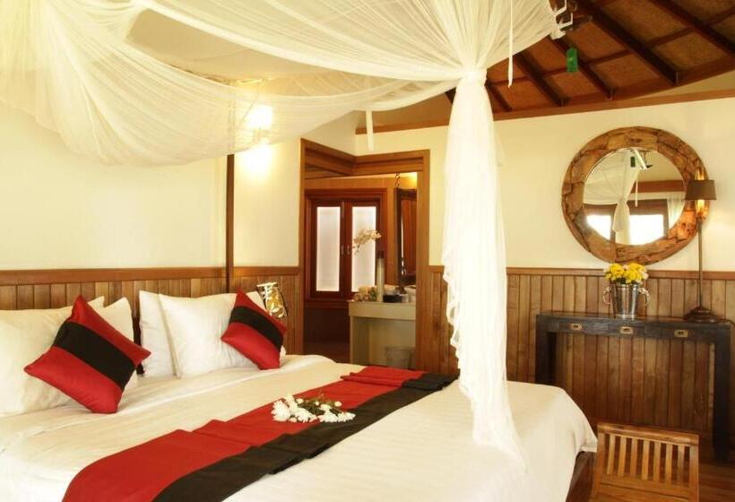 فندق Nataya Round House Coral Bay Resort