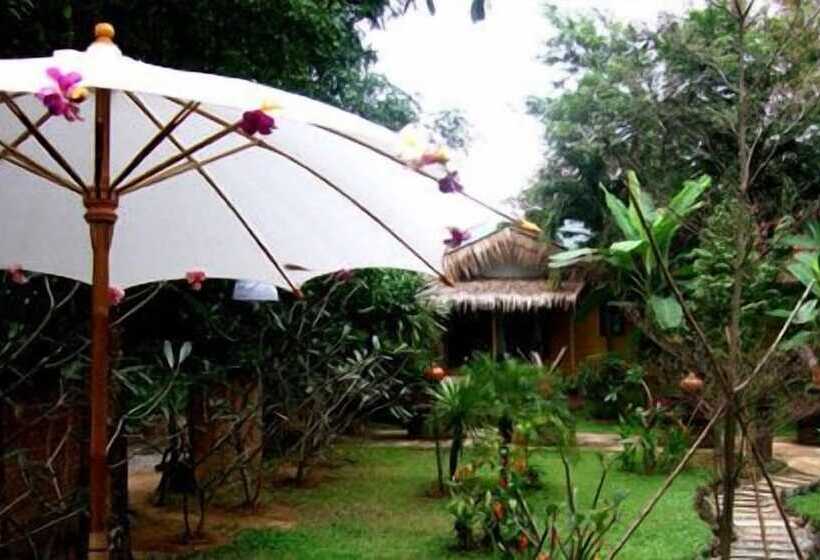 호텔 Pongsuda Chalet