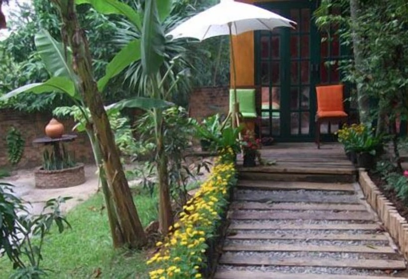 호텔 Pongsuda Chalet