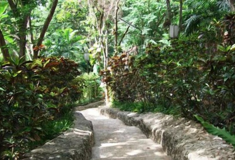 호텔 Pongsuda Chalet