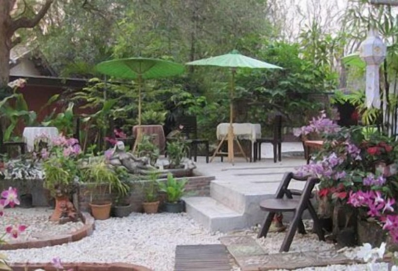 호텔 Pongsuda Chalet