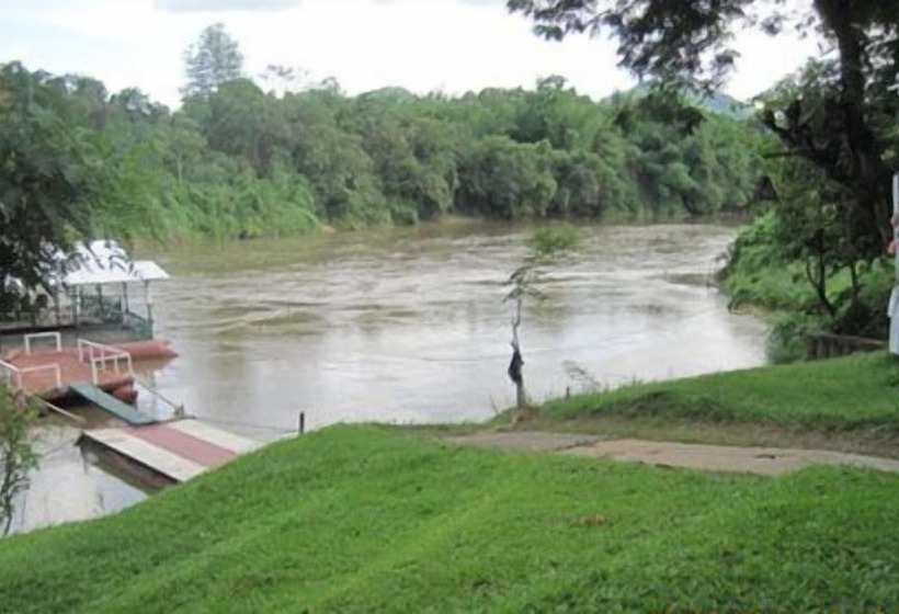 호텔 Pongsuda Chalet