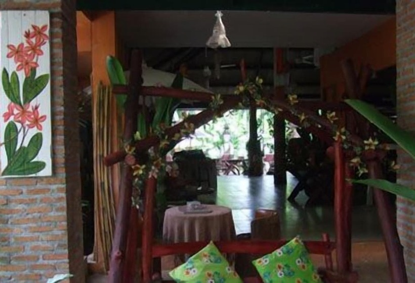 호텔 Pongsuda Chalet