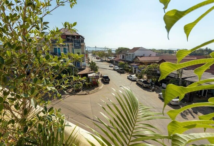 هتل Residence Sisouk