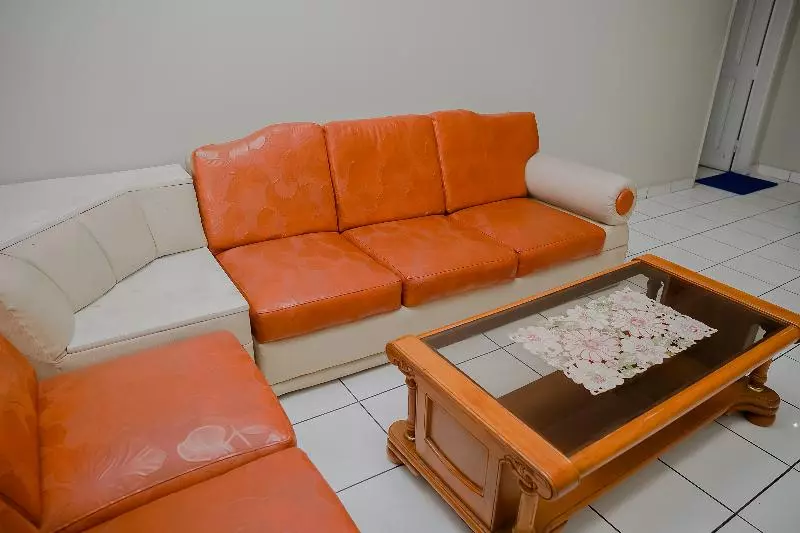 Hotel Rossan Villa  Near Sersan Bajuri Redpartner