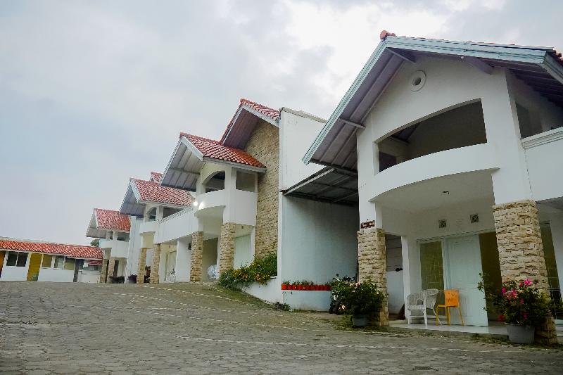 فندق Rossan Villa  Near Sersan Bajuri Redpartner