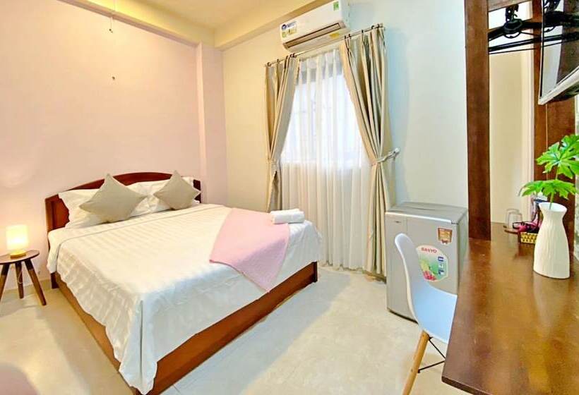 Hanz Acorn Hotel & Cafe