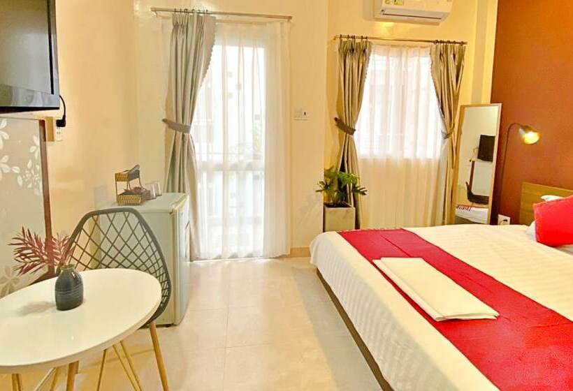 Hanz Acorn Hotel & Cafe