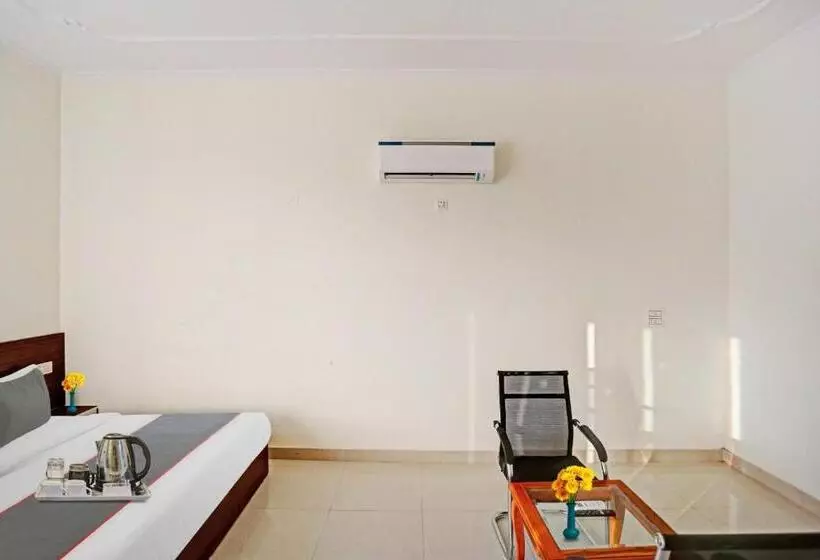 ホテル Collection O 702138  Star Key