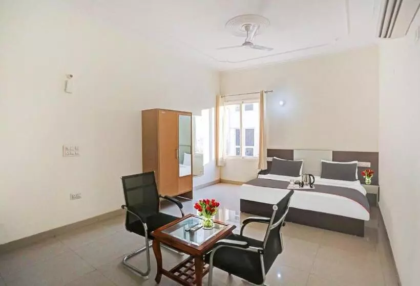 ホテル Collection O 702138  Star Key