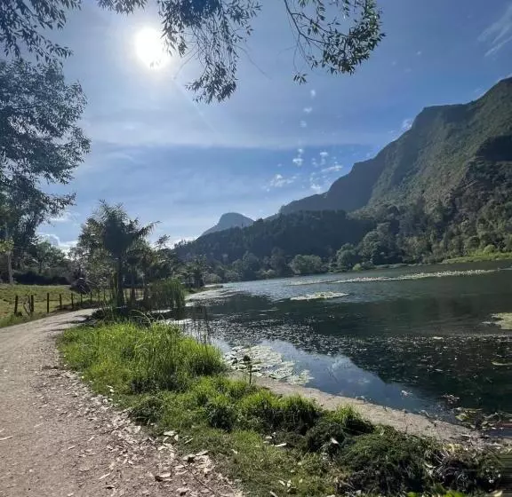 ホテル Criadero Las Tres Marías Hospedaje Rural Mi Refugio