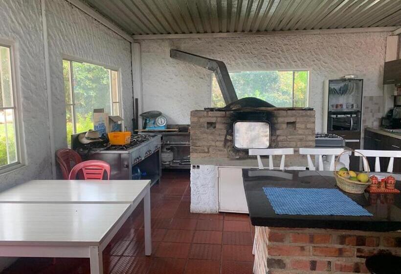 בית מלון כפרי Criadero Las Tres Marías Hospedaje Rural Mi Refugio