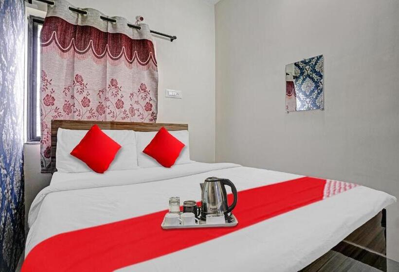 ホテル Krishna Service Apartment