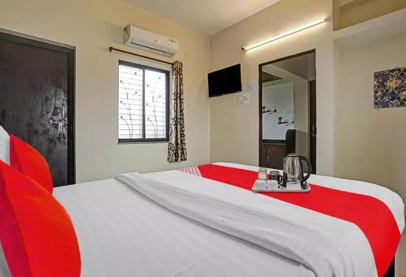 هتل Krishna Service Apartment