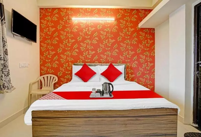 هتل Krishna Service Apartment