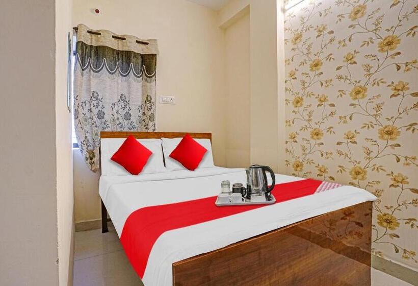 ホテル Krishna Service Apartment