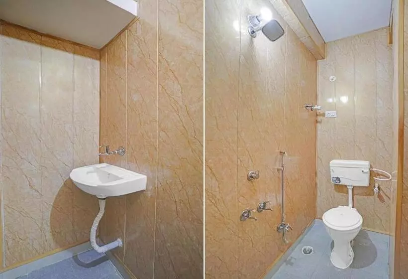 هتل Krishna Service Apartment