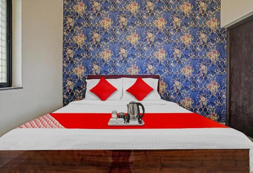 ホテル Krishna Service Apartment