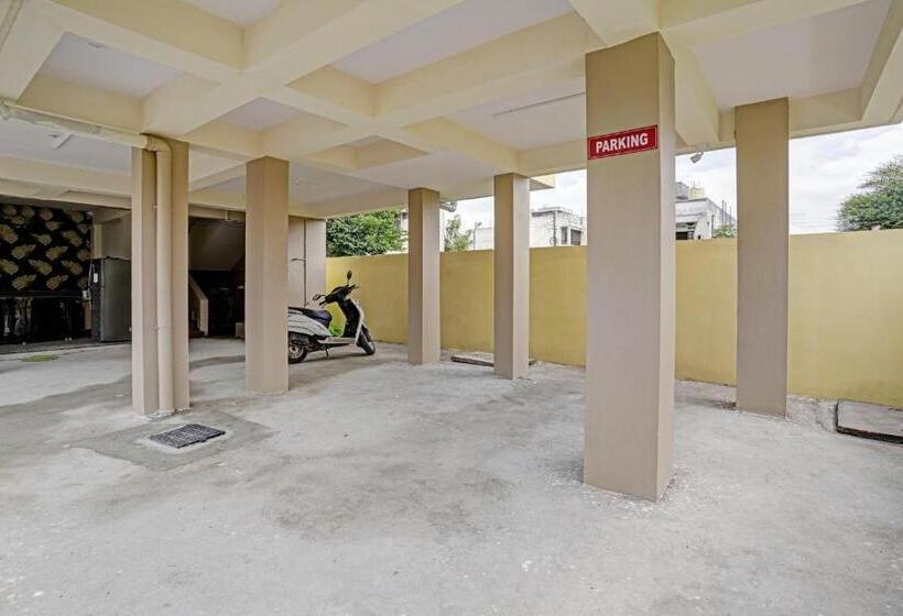 ホテル Krishna Service Apartment