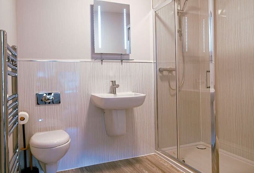 فندق The Friendship