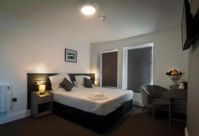 هتل The Friendship