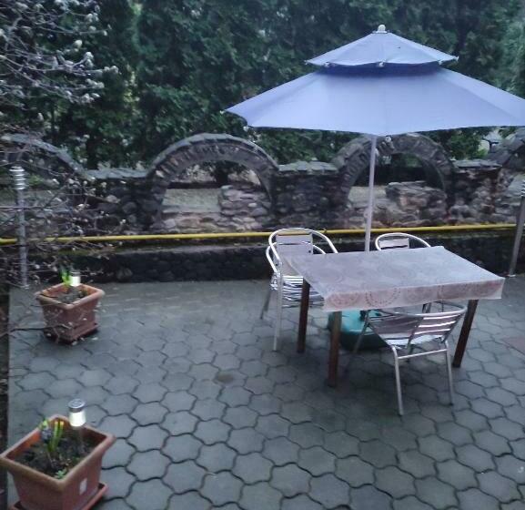 פנסיון Casa Rosa