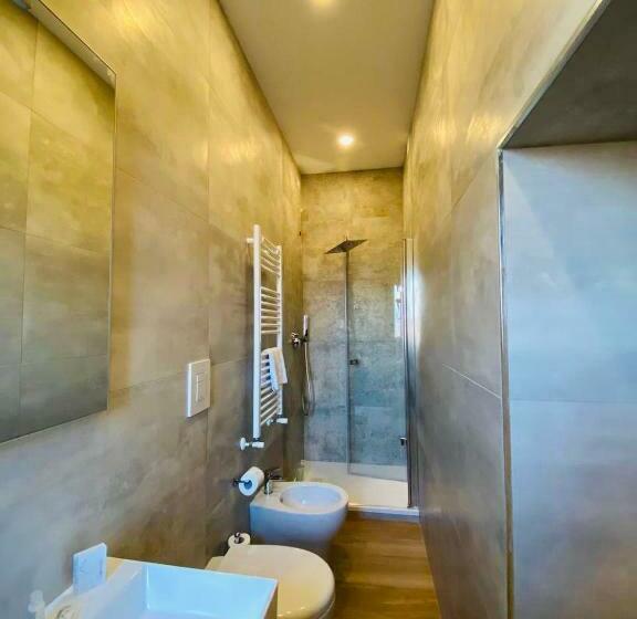 Pensión Garibaldi Home