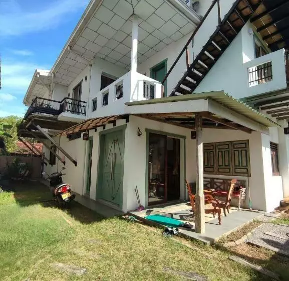 ペンション Guest House Banana Beach