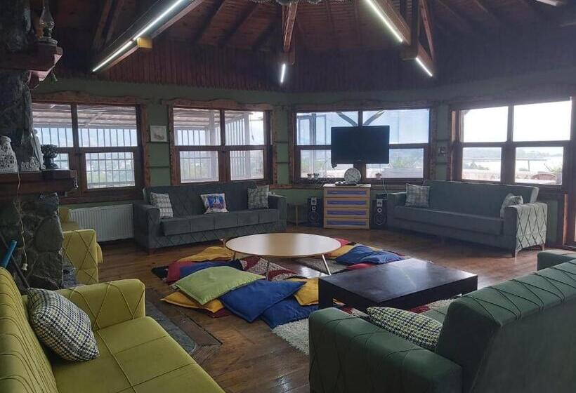 Albergue Ayça Konaklama