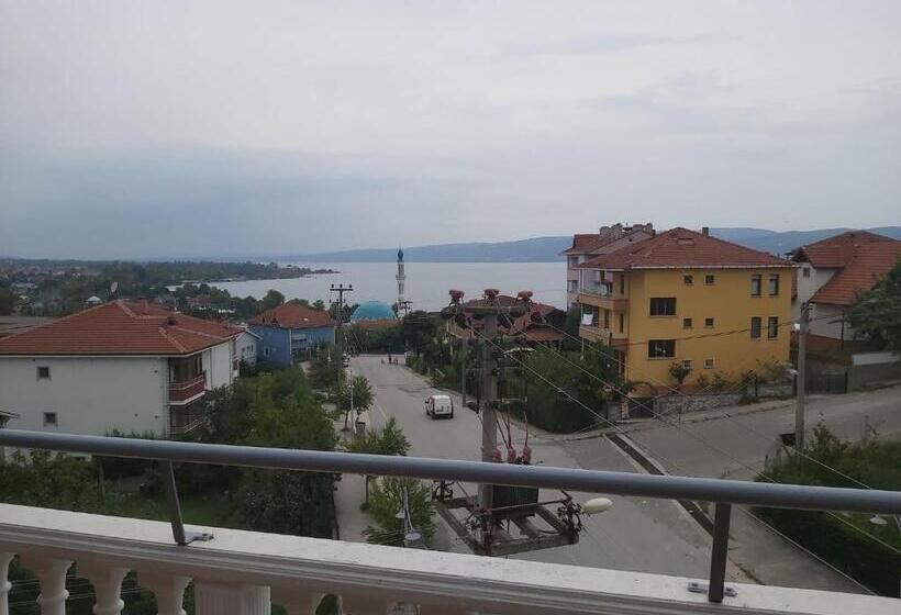 Albergue Ayça Konaklama