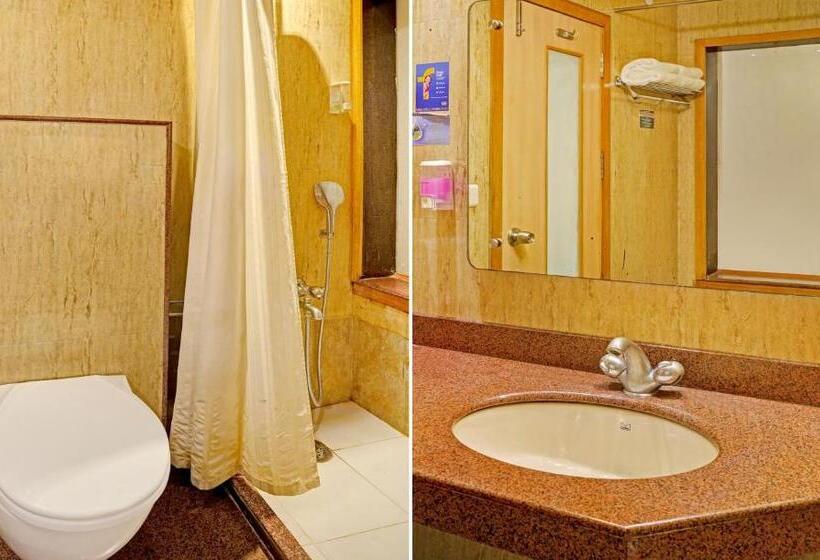 Hotel Treebo The Royal Cm, 4 Km From City Palace